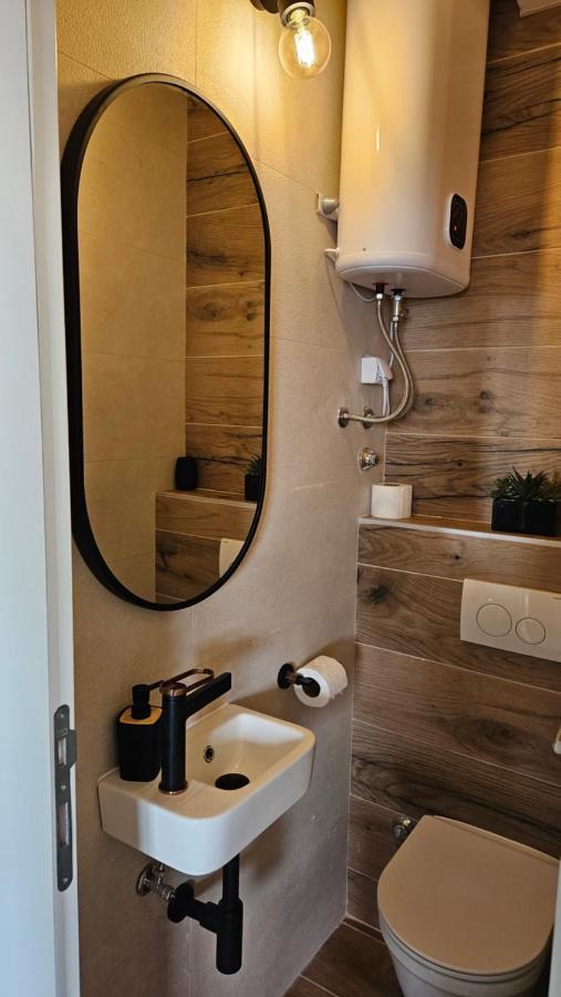 Apartman Nella With Sea Wiew 扎达尔 外观 照片