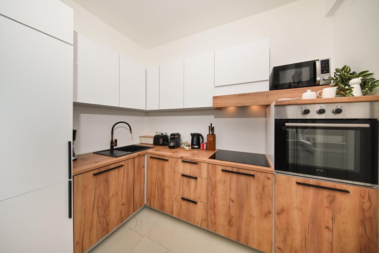 Apartman Nella With Sea Wiew 扎达尔 外观 照片