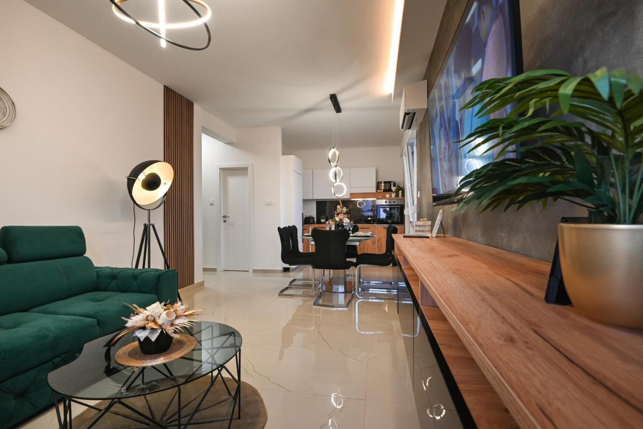 Apartman Nella With Sea Wiew 扎达尔 外观 照片